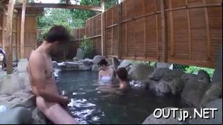 She gets her tight vagina properly tested in the outdoors